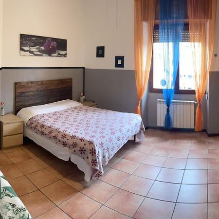 Appartement Grazioso Trilocale Centro/Stazione à Brescia Extérieur photo