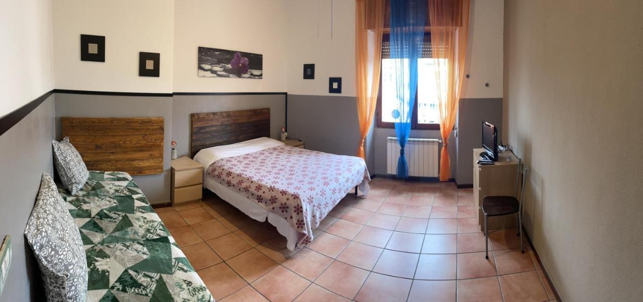 Appartement Grazioso Trilocale Centro/Stazione à Brescia Extérieur photo